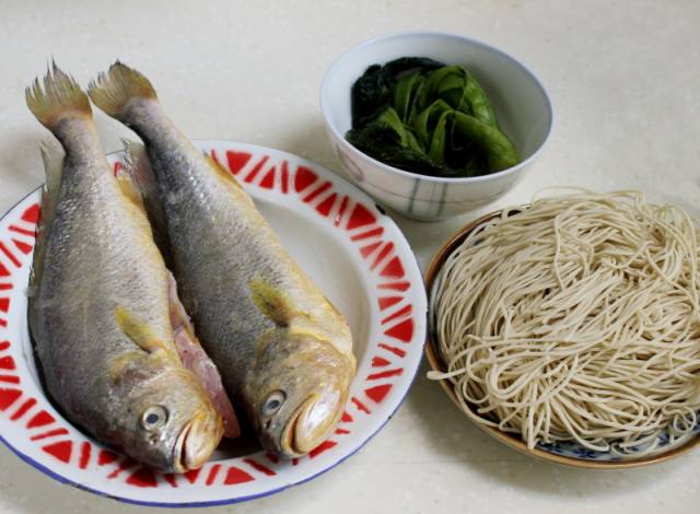 为何雪菜黄鱼面是多少上海人的一碗心头