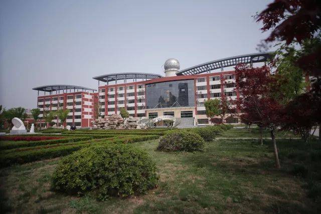 江苏省宿迁分数录取于1927年,现为江苏省四星级中学.创建高中秦皇岛各高中图片
