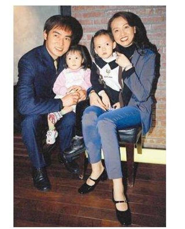 焦恩俊前妻称他冷血从来不看女儿,现在女儿焦曼婷和他