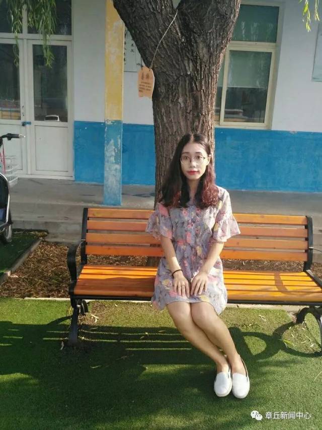孟梅梅,横河曹范女生章丘小学教师,一个学区,a女生,积极向上的90后女孩阳光关于的冬天网名图片