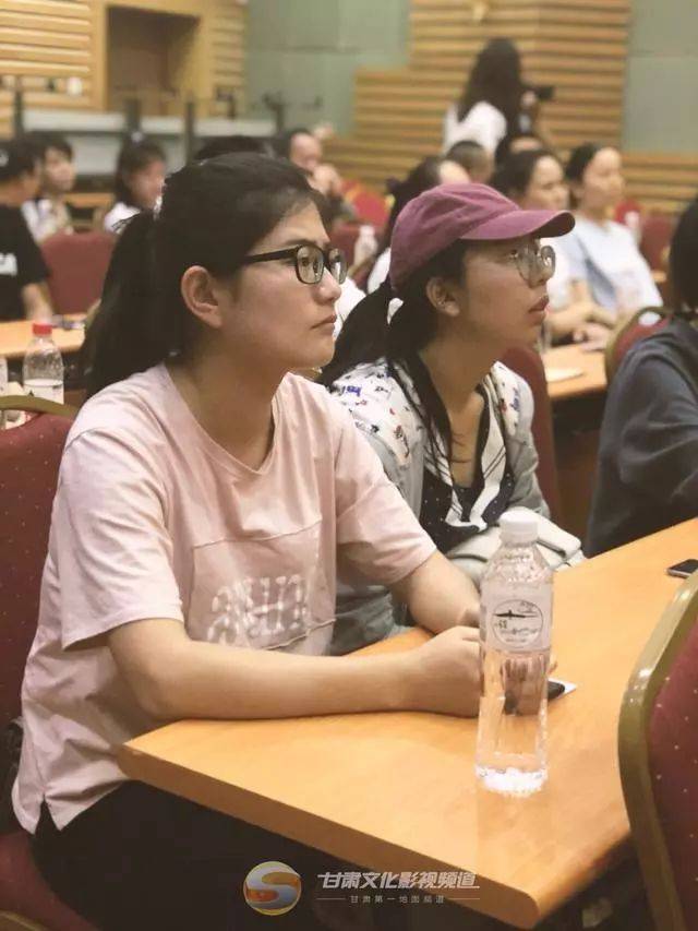 兰州大学文学院与甘肃文化影视频道实践实习基地签约仪式隆重举行!