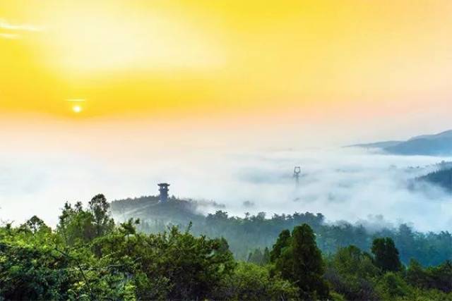 潞城卢医山拍到的一幕,宛若仙境