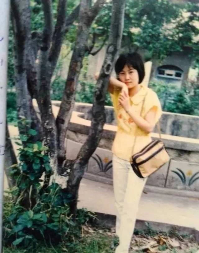 青山不语 浉水含悲——4000民众今日送别勇救学生,因公殉职的李芳老师