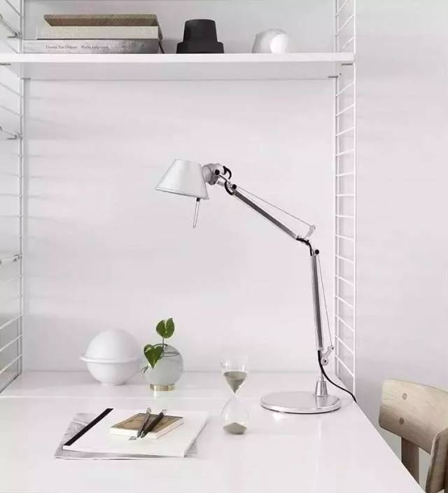 01 artmide-tolomeo 02 kandem desk lamp 康登台灯