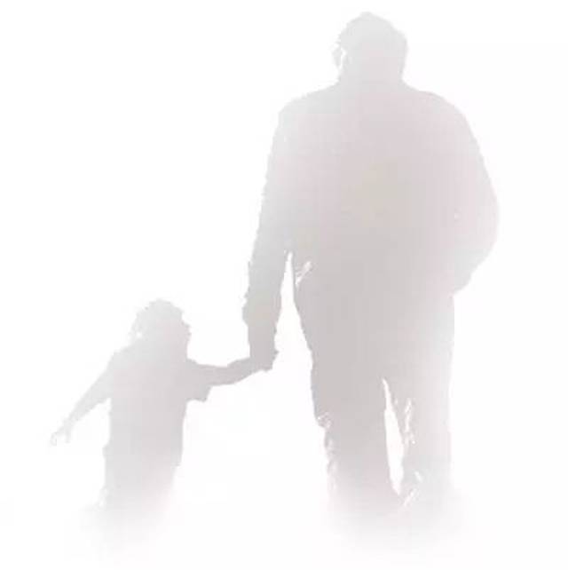 【特别关注】这个“背影”很孤独!(附省军区官兵祝福视频)