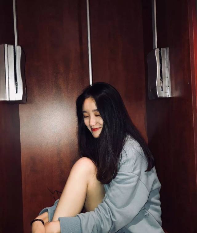 昌航女神 | 回眸一笑胜星华——周洁