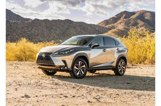 雷克萨斯rx450h是一款豪华中型suv,它的百公里城市油耗7.