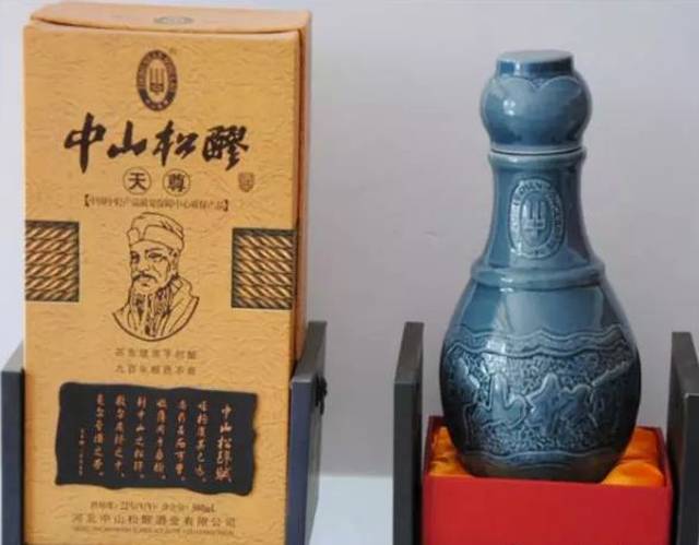 家里卖烧饼到2016年,2013年选拔参加定州市首届网络春晚被称"烧饼哥"