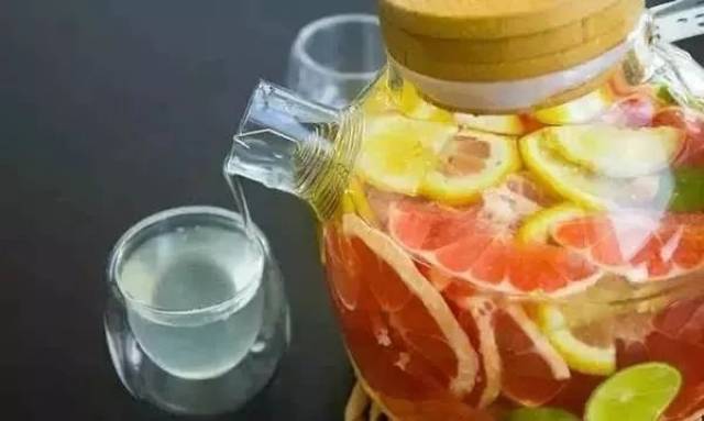 夏日最佳饮品——蜂蜜水果茶制作方法
