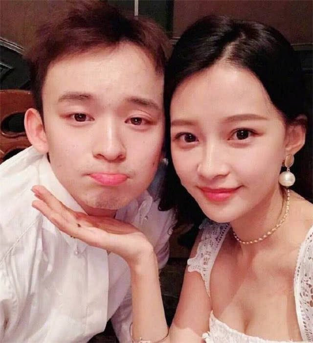 孙怡端午晒照送祝福,带娃出镜萌翻众人