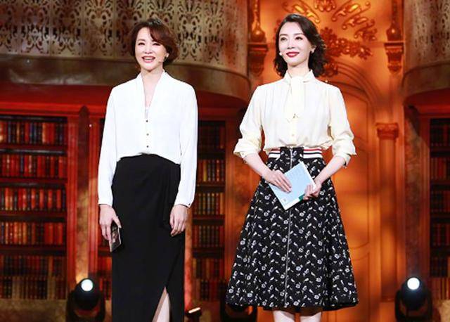 董卿陈数同框,气质比董卿还好,诠释了真正的女人味!