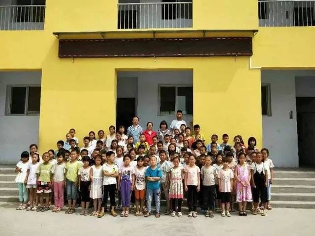 【林州一实小《星星之光》总第126期】安全教育大宣讲 关爱青少年儿童