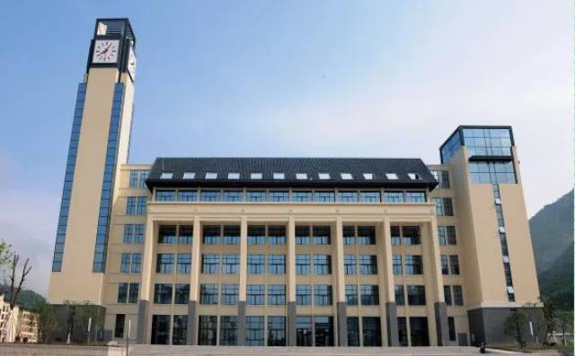 欢迎各位考生报考东方学院
