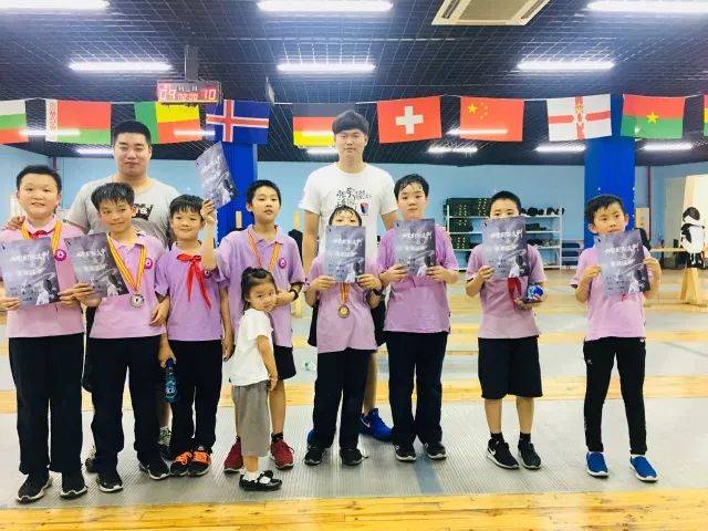 yfencing lessons 张莹国际击俱乐部&苏州国际外学校击课堂