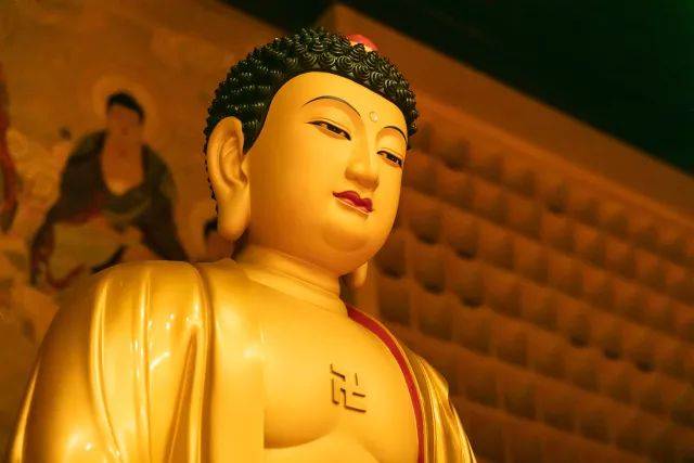 100个最美细节丨no.48 万佛堂 · 释迦牟尼佛圣像