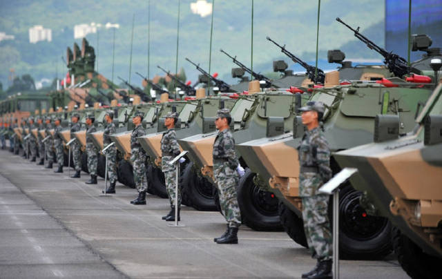 由陆军,海军,空军部队组成,是一支三军合成部队,下辖一个陆军步兵旅