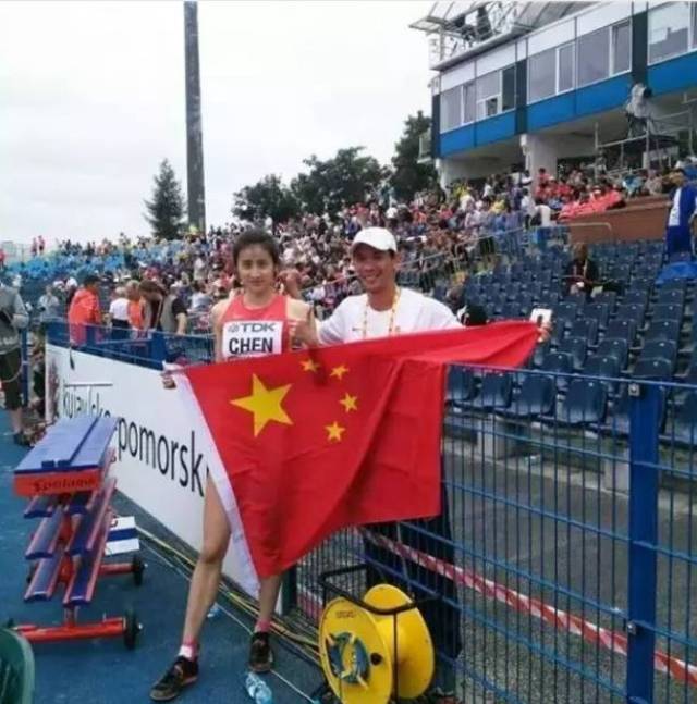 陈婷(高考免试特招华东师范大学)在波兰2016田径世青赛三级跳远决赛中
