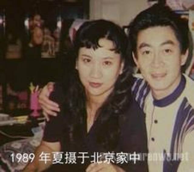 57岁六小龄童全家近照,妻子于虹竟是个"妖精",女儿很像爸爸