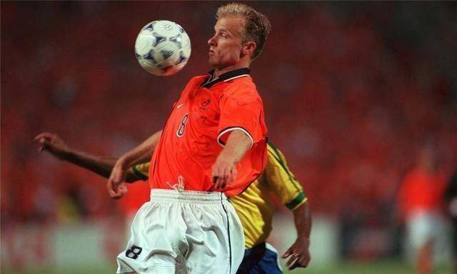 每个球迷的青春,不过几届世界杯