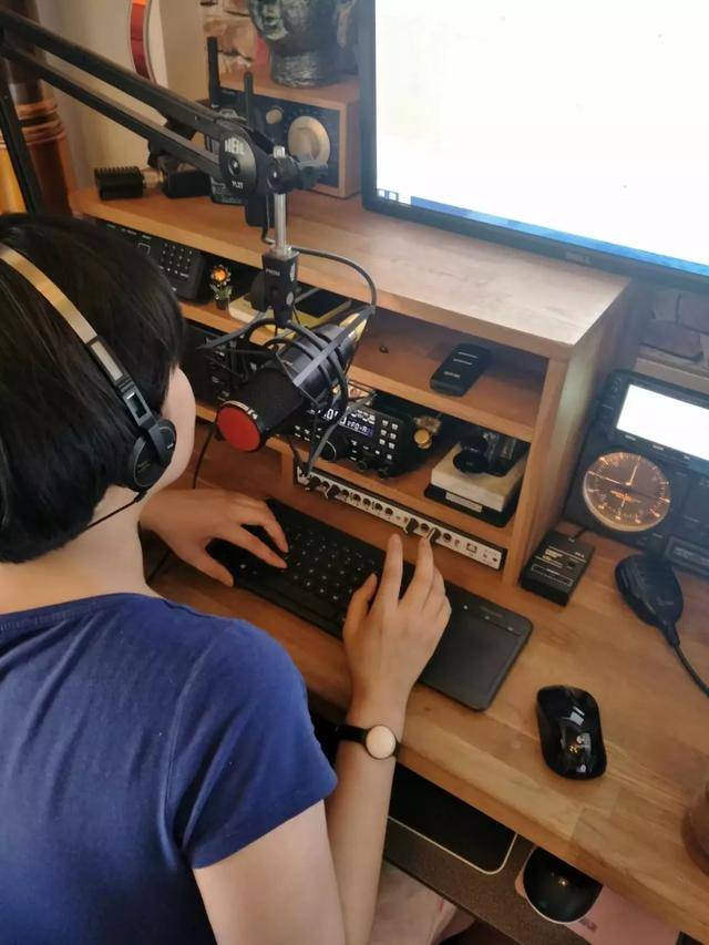 业余无线电"久违"了