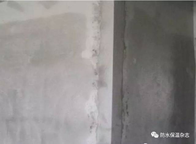 内墙抹灰在阳角部位未做水泥砂浆护角 产生原因:阳角部位未按图纸及