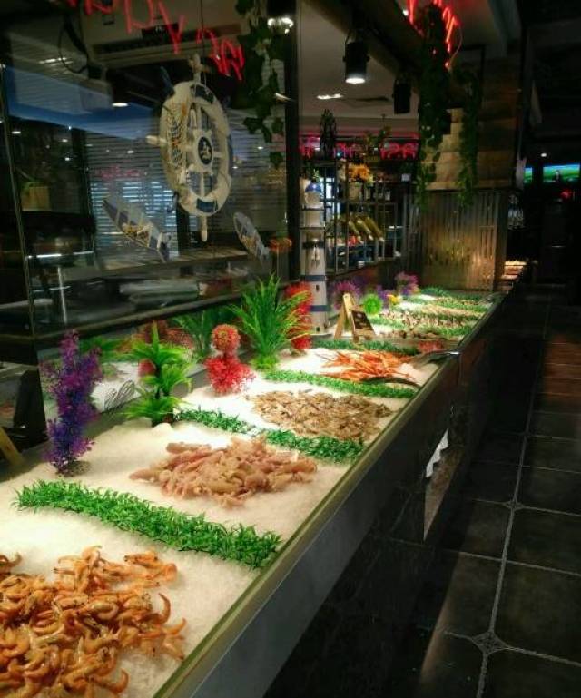 欢乐牧场自助餐厅(巴黎春天店)