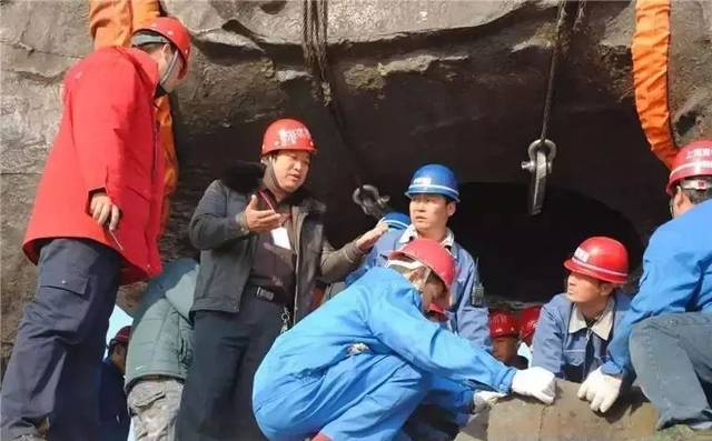 沈海滨,今年50岁,他是黄骅市黄骅镇沈庄人,他说话直来直去,不会"应景"