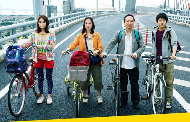 《生存家族》:只有全世界大停电,星空才会更近