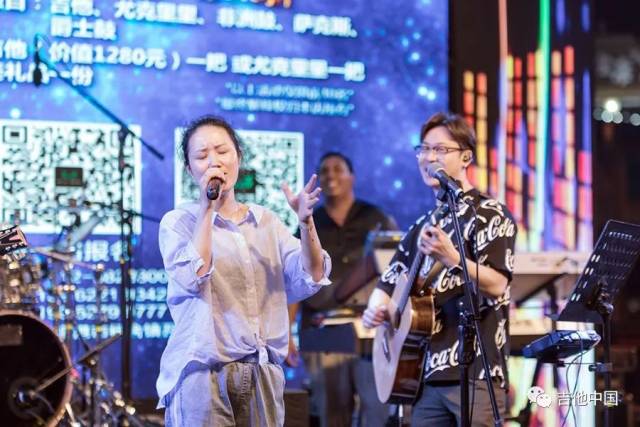 孙楠全国巡回演唱会御用吉他手) 鼓手 :小可(tama代言) 和声:王笑文