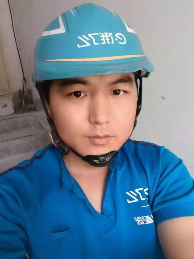 蜂鸟最帅足球队海选名单!快来围观投票!