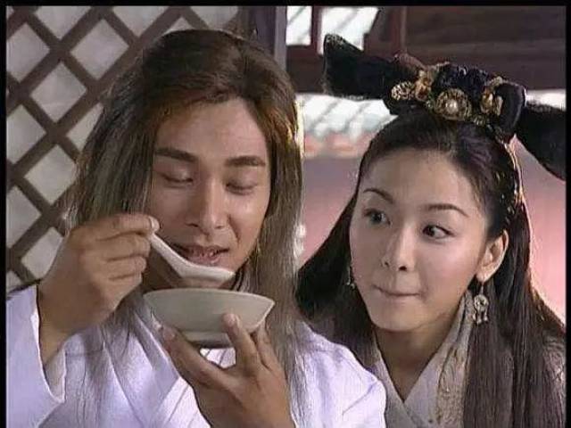 也明明感觉到聂风对幽若是有感情的,幽若颜值不输第二梦,对聂风也是