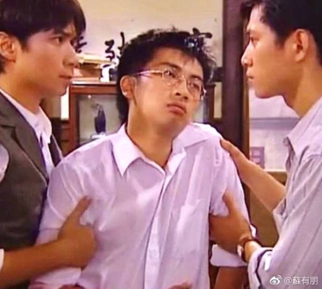 林心如苏有朋用表情包自黑 还珠剧组都是表情包十级