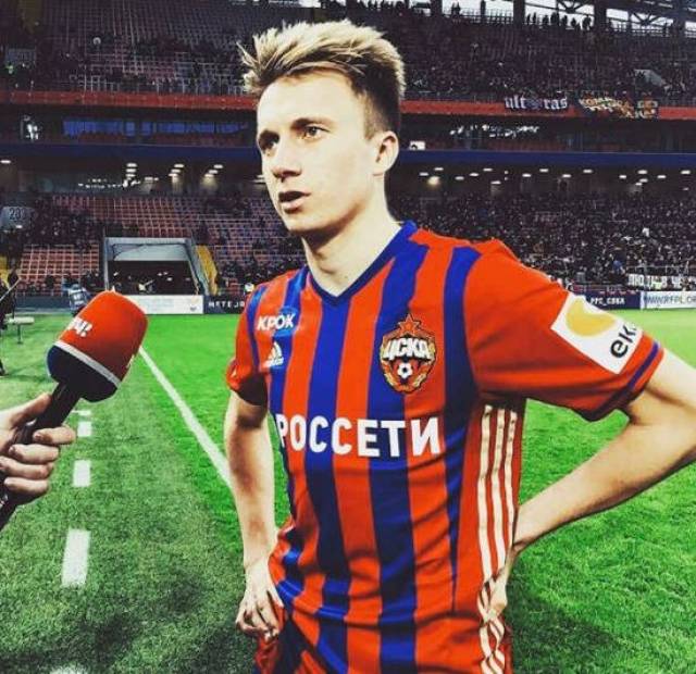 看到本届世界杯接班梅西的小鲜肉,伪球迷们慌得一笔!