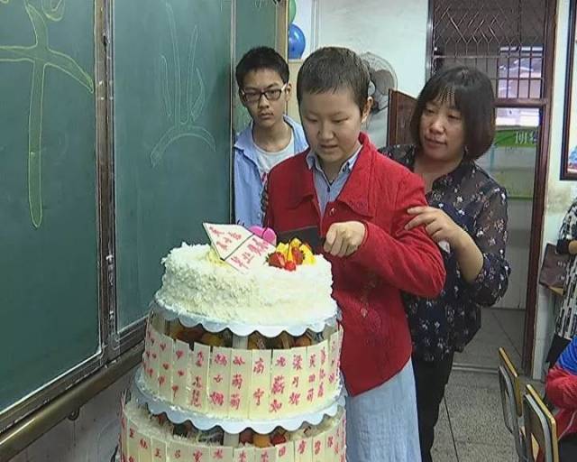 12岁左腿高位截肢,忍痛写下30万字长篇小说...攀枝花励志小女孩