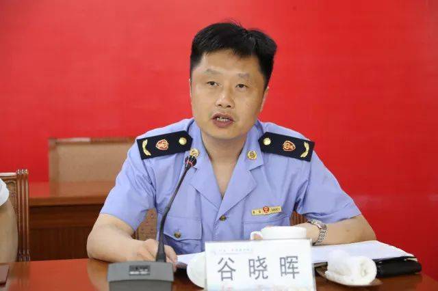 保税区市场监督管理局局长谷晓晖作了表态发言.