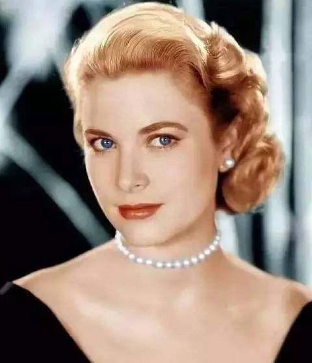 比英国女王还漂亮的王妃, 还是奥斯卡影后, 简直就是童话中的公主