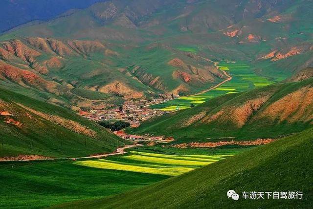 处于青海果洛州南部,巴颜喀拉山南麓.