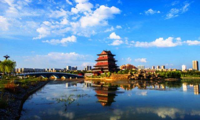 ,我们将从其名胜古迹出发,为榆林加油助威.