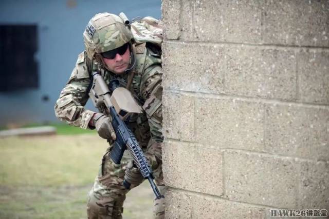 "陆军未来士兵装备"英国国防科学技术实验室研究成果