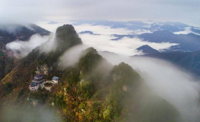 秋季韵味十足的安康岚皋南宫山!