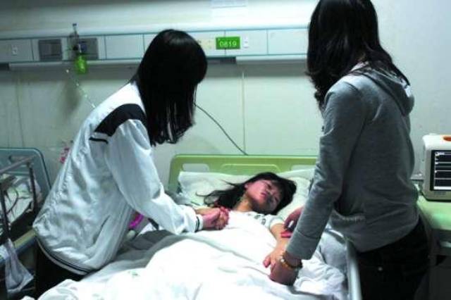 21岁女孩腹痛昏迷,医生没招:一两块钱的它便宜好吃却太毒