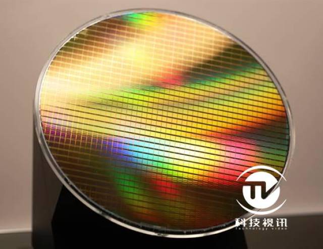 解读固态硬盘中闪存颗粒数量变少之谜