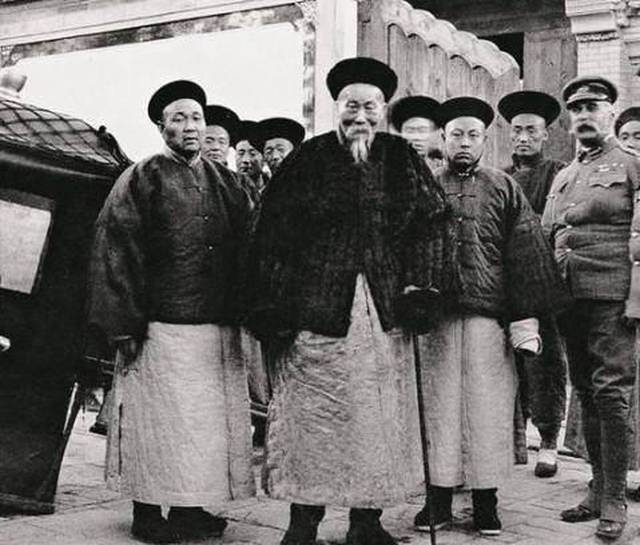蒋维平出生于1878年,是河北房山县石楼村人.