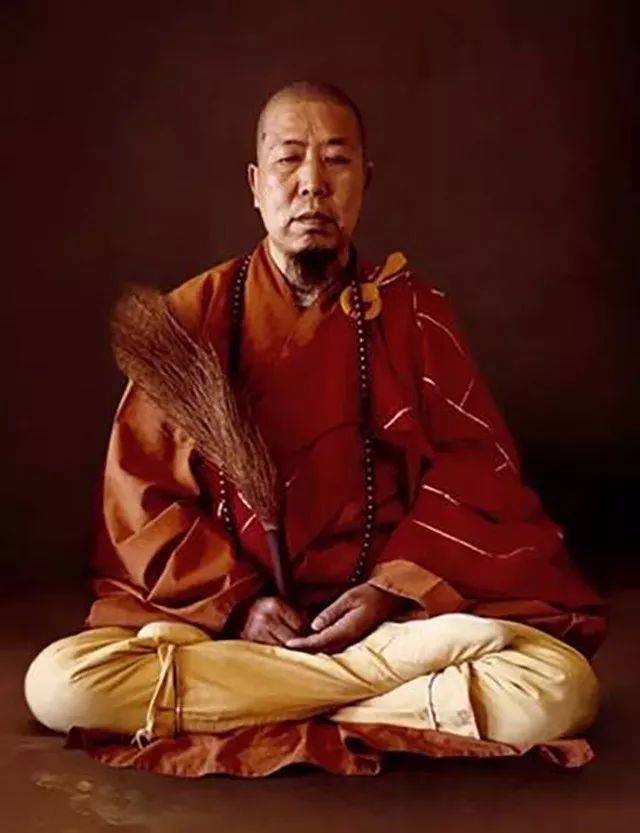 2018年6月23日(农历五月初十)是佛教高僧宣化上人圆寂纪念日.