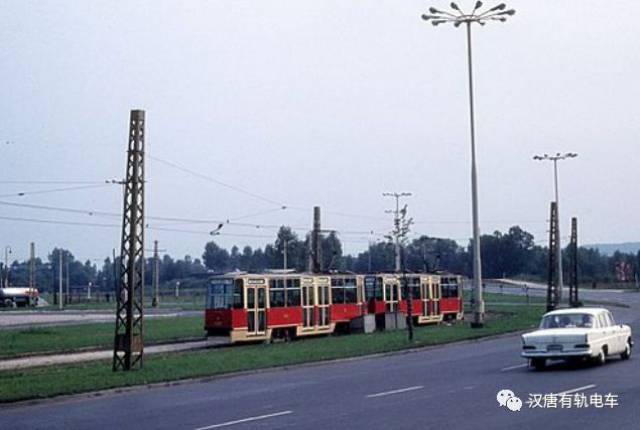 波兰什切青:便捷的有轨电车构成城市发达的公