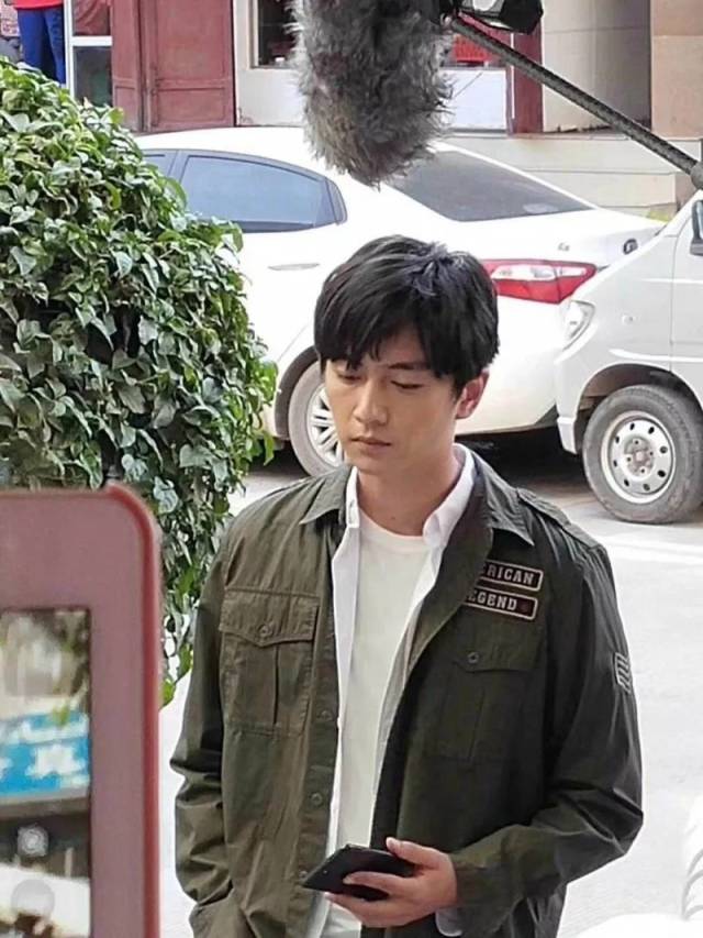 昨天，凤仪这个地方火了，原来是景甜和陈晓在拍戏(有视频有图)