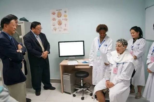 2018高考分数线出炉!50多所名校齐聚承德县一