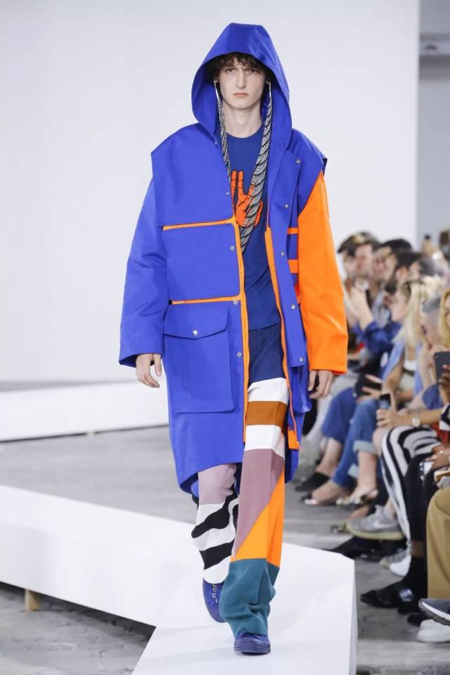 时装周已被大热的街头风格侵袭,看beirendonck,raf simons,三宅一生众