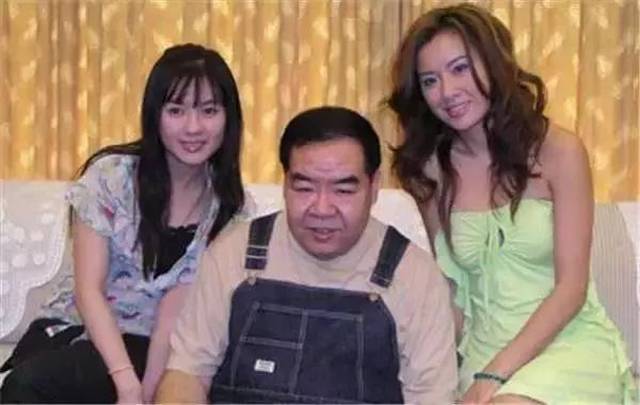 香港亚视花旦,47岁仍样靓身材正!如今重提17岁被迷jian.