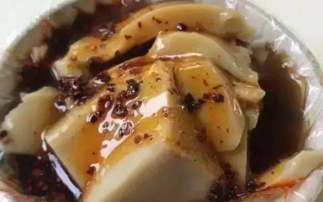 槟豆在我们的生活中并不常见,多数汉中人也未曾知晓槟豆为何物.